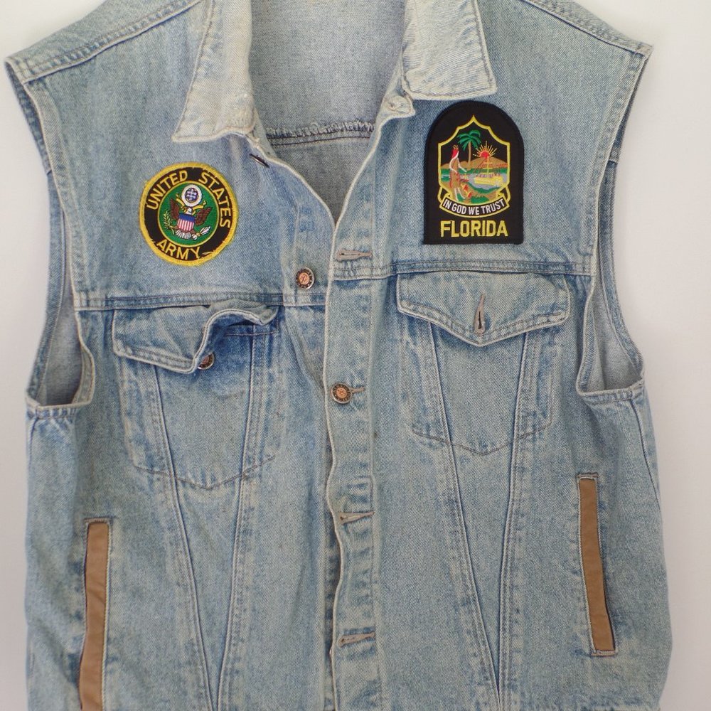 VTG Today's News Men's Denim vest with patches - 837